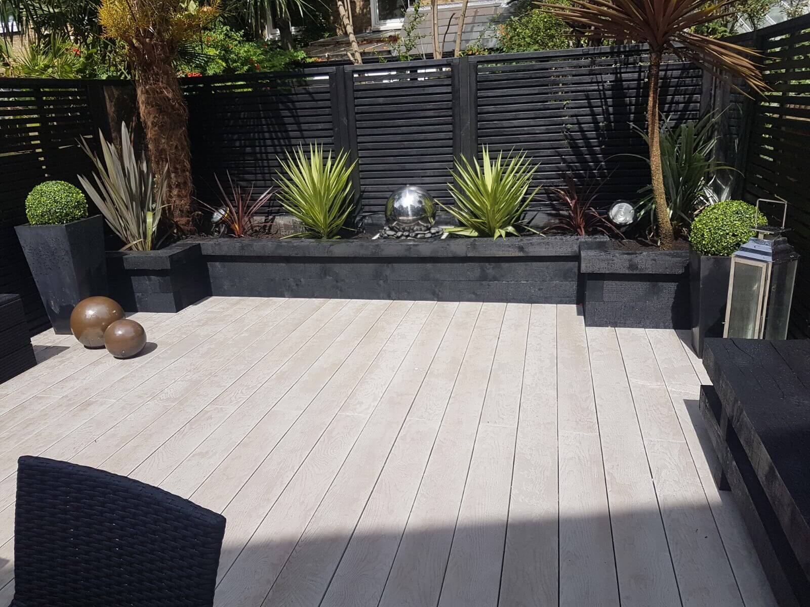 Composite Deck Installers Worcester Park KT4